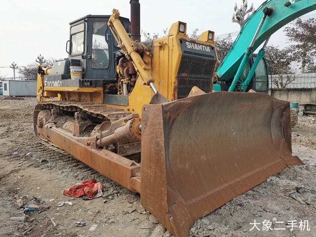 山推 SD32-8 推土机