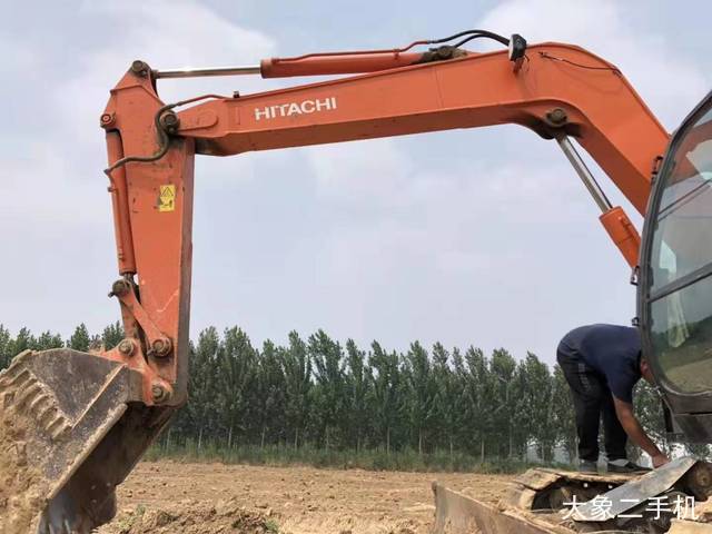 日立 ZX70 挖掘机
