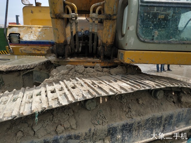 加藤 HD1023 挖掘机