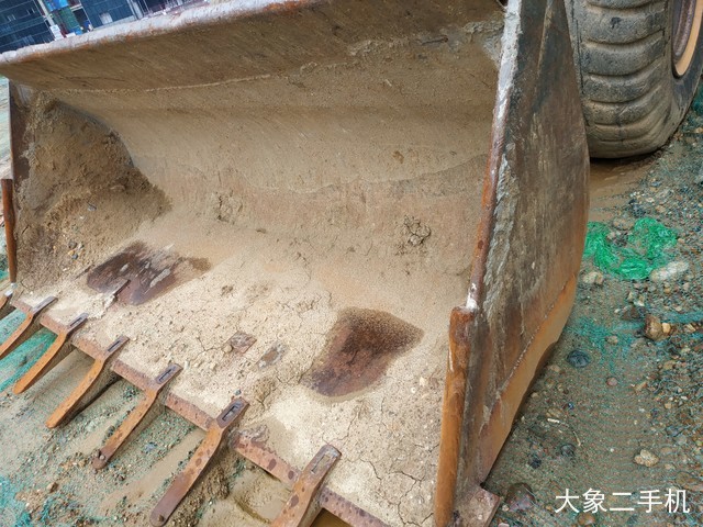 龙工 LG855B 装载机