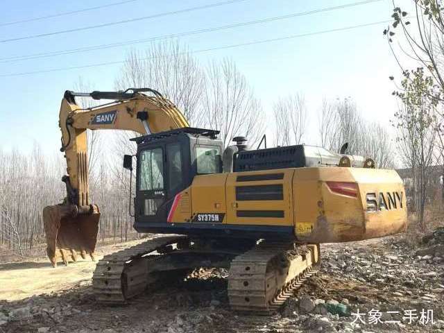三一重工 SY375H 挖掘机