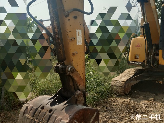 三一重工 SY75C 挖掘机