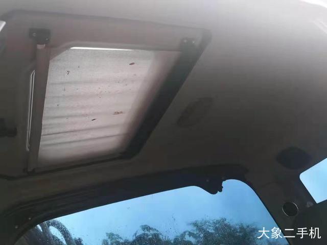 徐工 XE135D 挖掘机