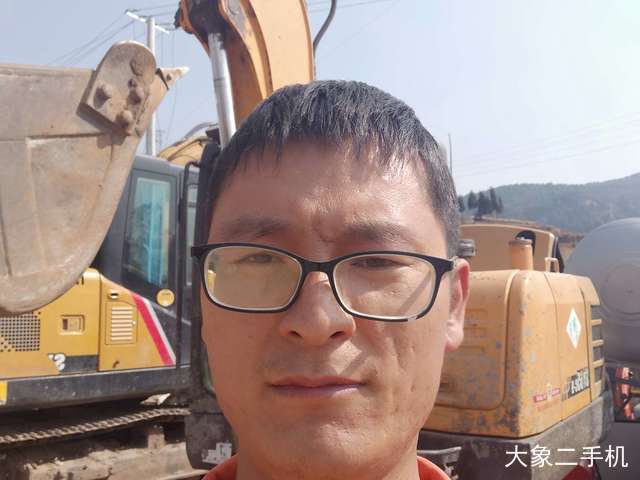 三一重工 SY60C 挖掘机