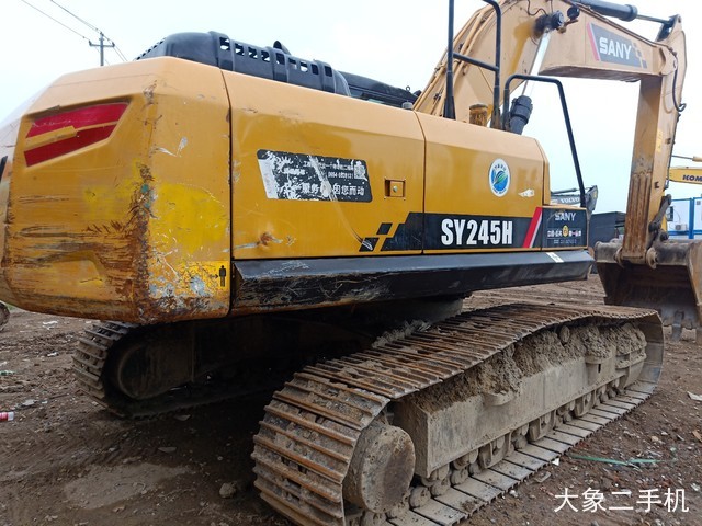 三一重工 SY245H 挖掘机
