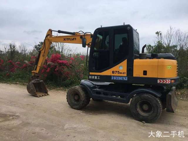 新源 XY75W-9 挖掘机
