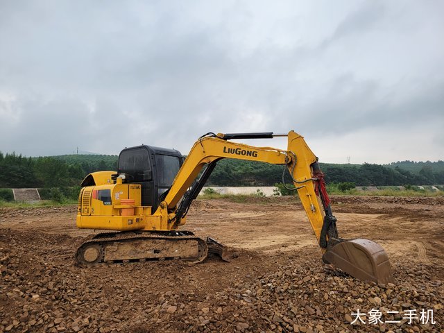 柳工 CLG9055E 挖掘机