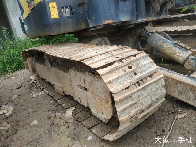 现代 R60-9 挖掘机