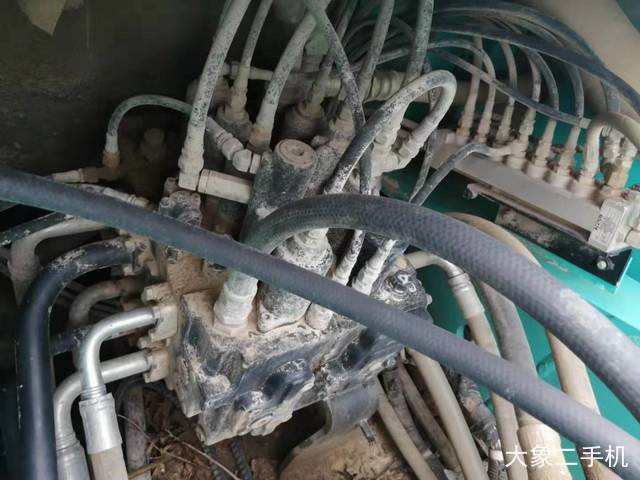 神钢 SK250LC-8 挖掘机