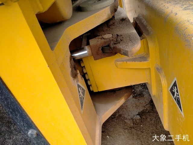 厦工 XG622MH 压路机