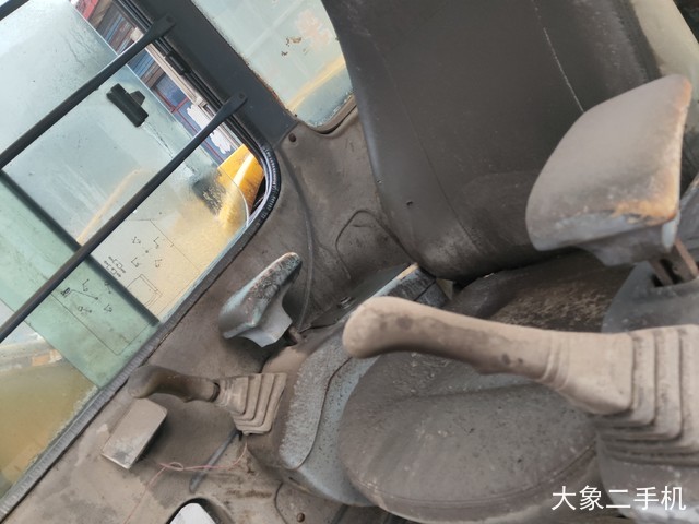 柳工 CLG908C 挖掘机