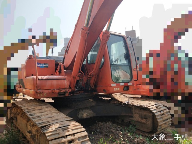 斗山 DH225LC-7 挖掘机