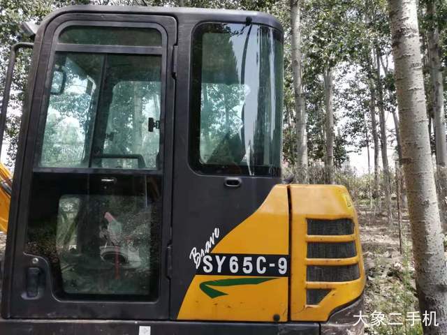 三一重工 SY65C-9 挖掘机