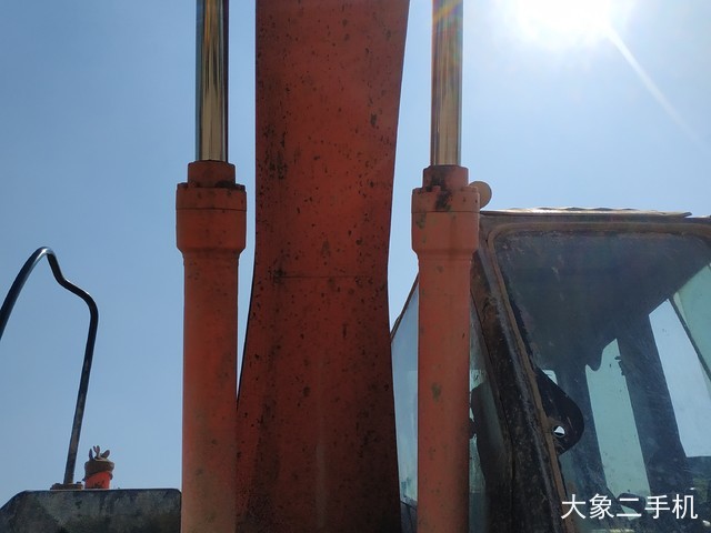 日立 ZX200-3国产 挖掘机