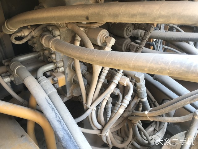 加藤 HD1023III 挖掘机