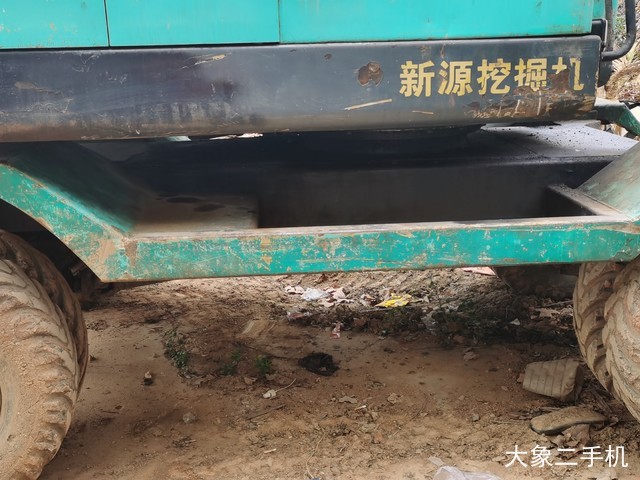 新源 XY75W-8 挖掘机