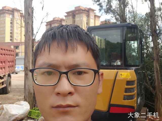 三一重工 SY55C 挖掘机