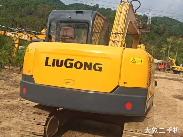 柳工 CLG908D 挖掘机