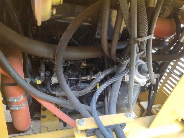 洛阳路通 LTC3PB 压路机