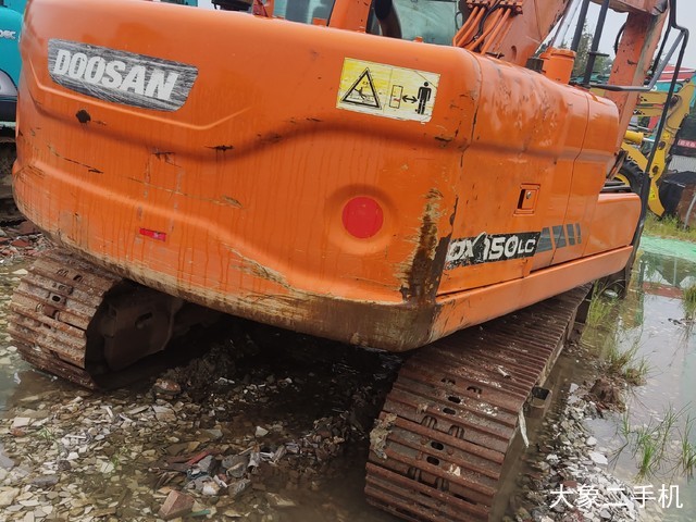 斗山 DX120-9C 挖掘机