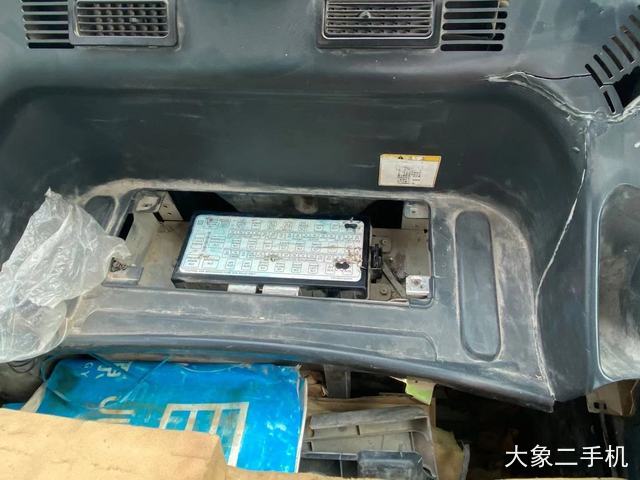 神钢 SK250-8 挖掘机