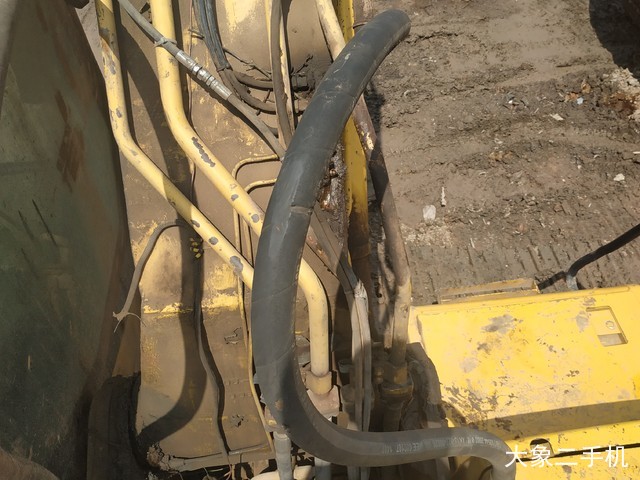 小松 PC220-7 挖掘机