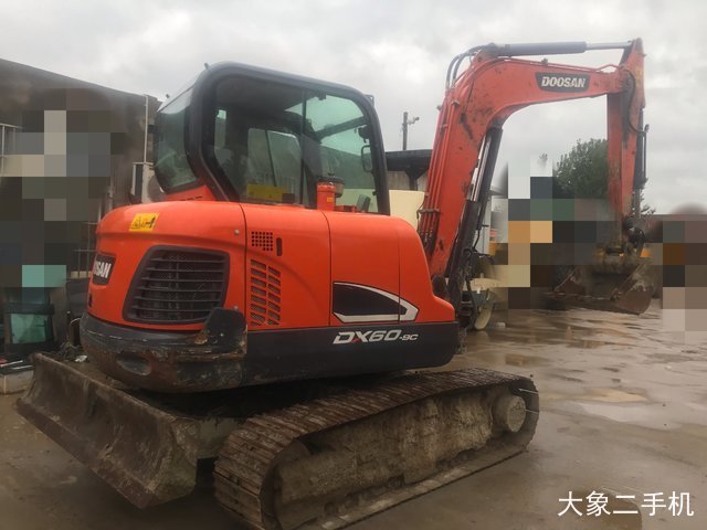 斗山 DX55-9C 挖掘机