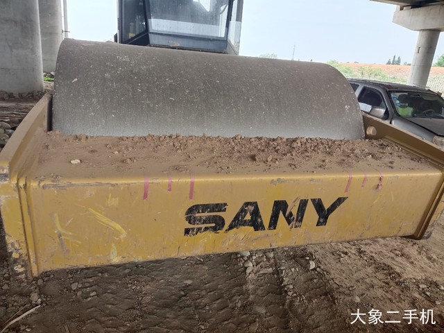 三一重工 SSR260AC-8全液压 压路机