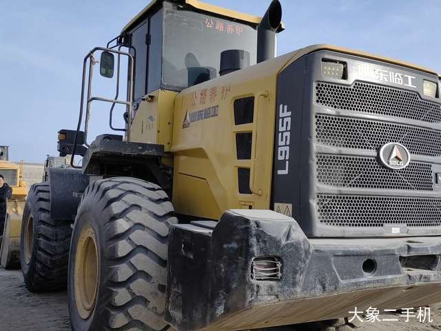 山东临工 L955F 装载机