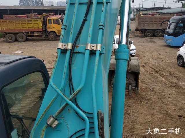 神钢 SK350LC-8 挖掘机