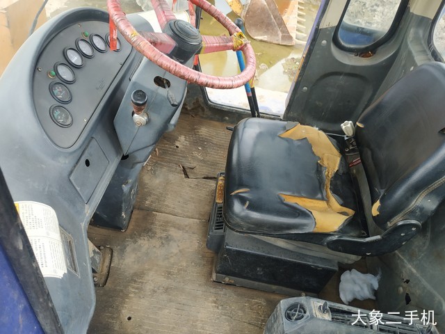 龙工 LG853 装载机