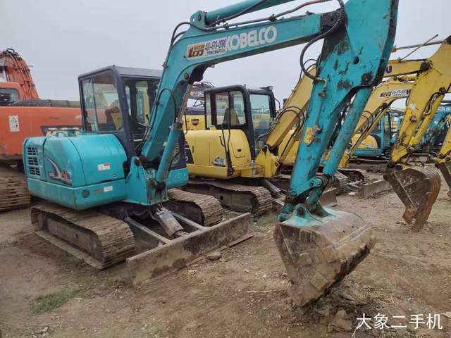 神钢 SK60-8 挖掘机