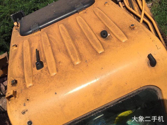 现代 R150LC-9 挖掘机