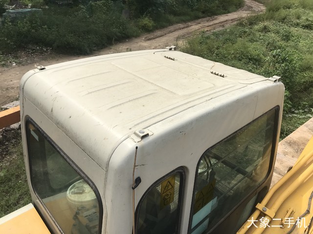 加藤 HD1023III 挖掘机