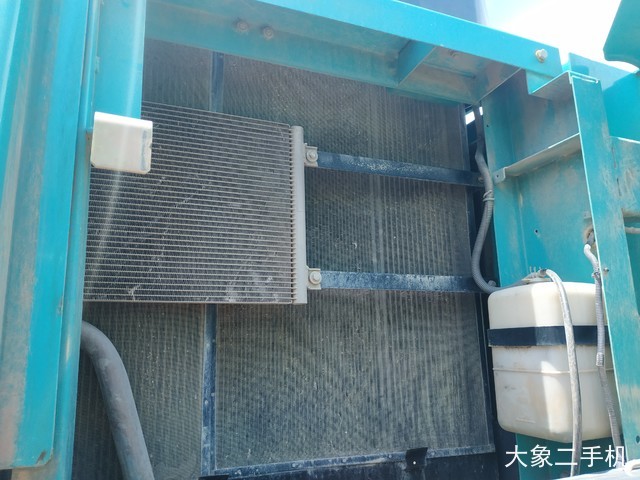 神钢 SK350LC-8 挖掘机