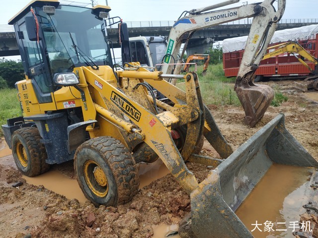 山东神工 ZL930 装载机