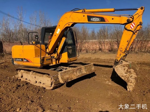 雷沃重工 FR80-7 挖掘机