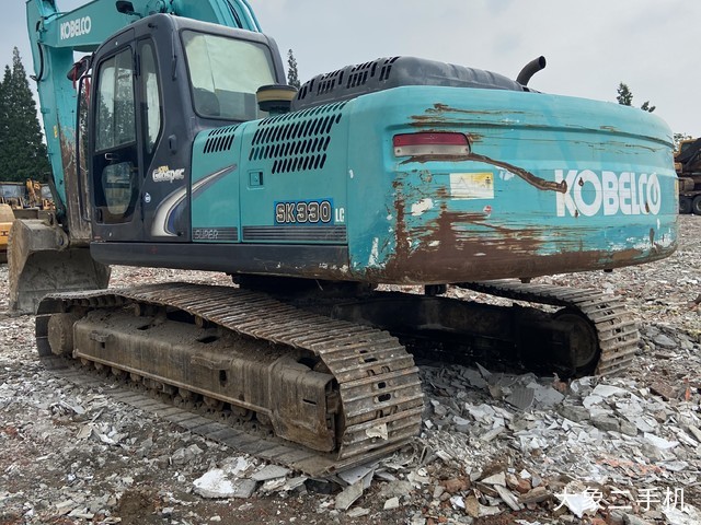 神钢 SK260LC-8 挖掘机