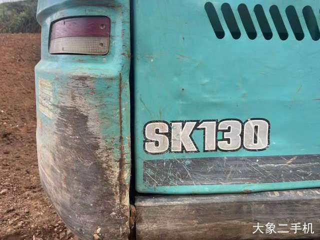 神钢 SK130-8 挖掘机