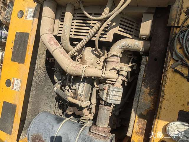 龙工 LG6150 挖掘机