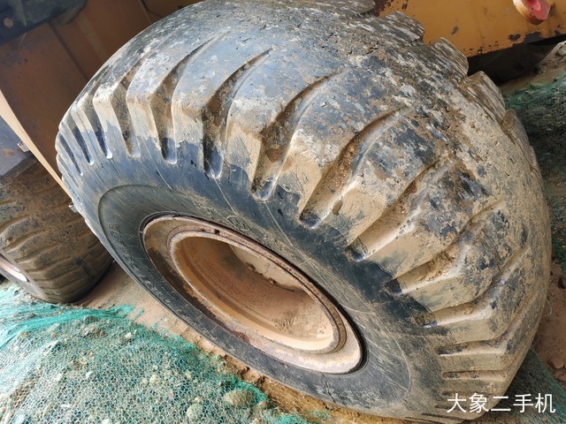 龙工 LG855B 装载机