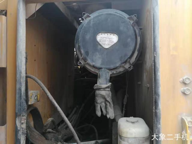 三一重工 SY215C-8 挖掘机