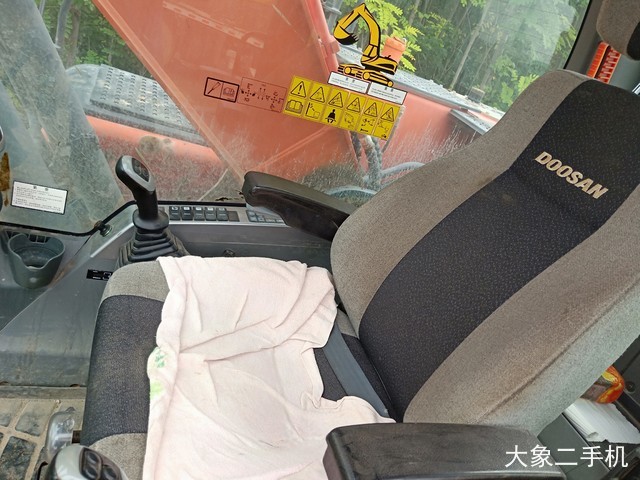 斗山 DX220LC-9C 挖掘机