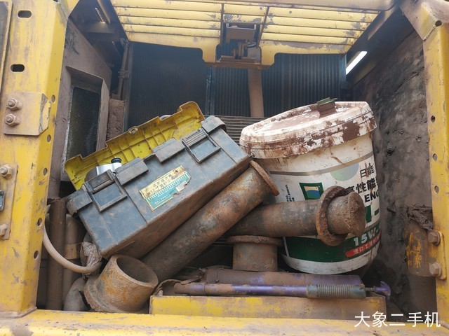 小松 PC240LC-8 挖掘机