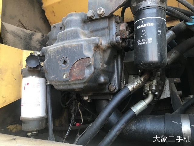 小松 PC220-8 挖掘机