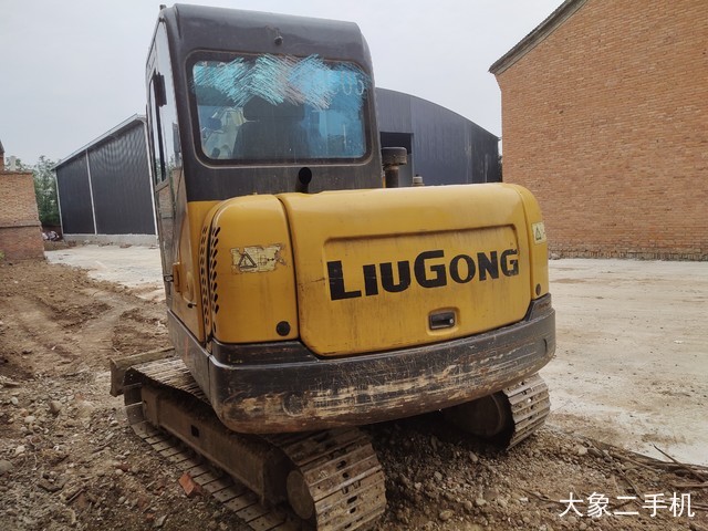 柳工 CLG906D 挖掘机