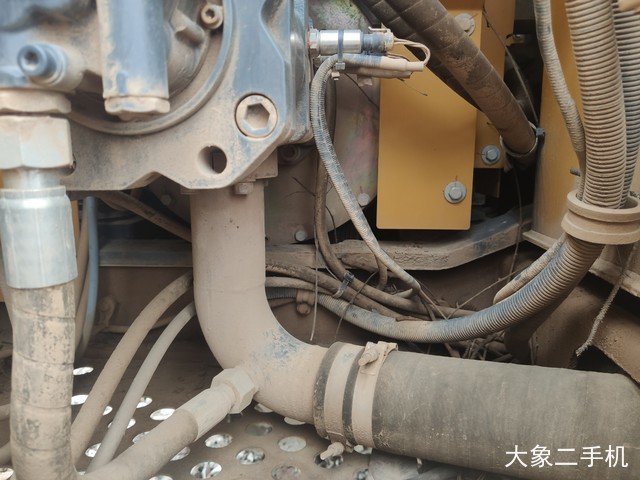 徐工 XE135B 挖掘机