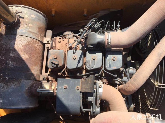 现代 R150LC-9 挖掘机