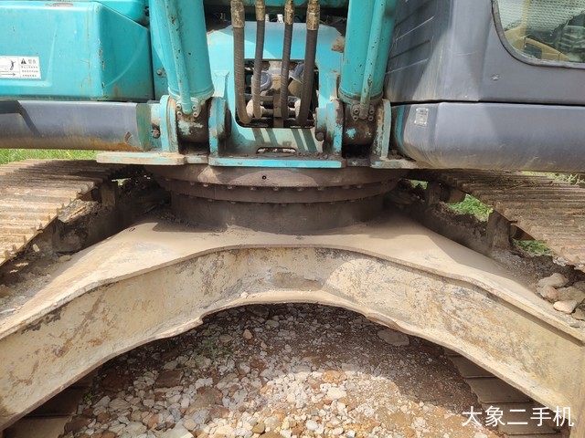 神钢 SK250-8 挖掘机