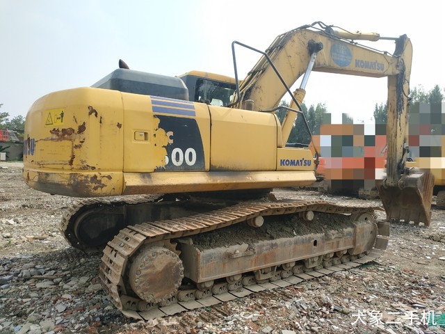 小松 PC270-7 挖掘机